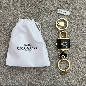 NWT Coach Padlock and Key Charm Keychain 2 Pcs Keychain + Pouch